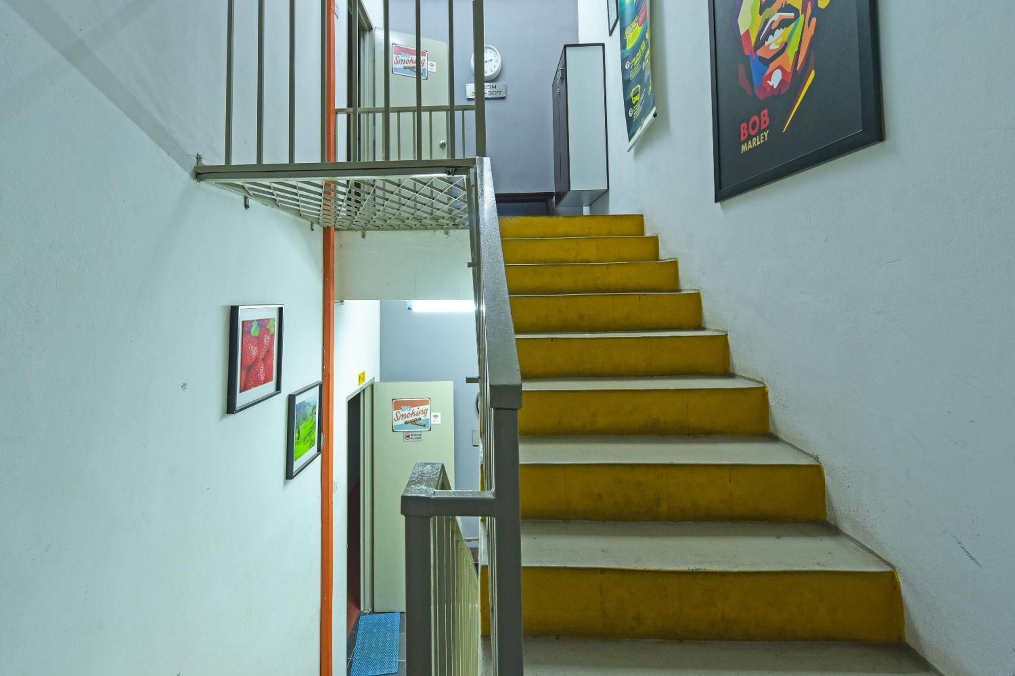Spot On 90449 Bed Station Guest House Dormitory Cameron Highlands Bagian luar foto